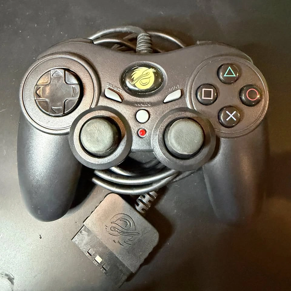Pelican Wired PS2 Controller — Tested & Working