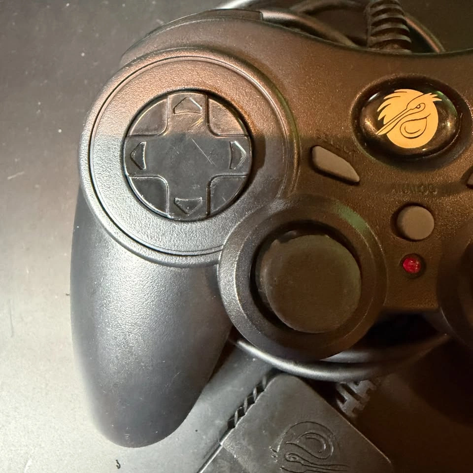 Pelican Wired PS2 Controller — Tested & Working - photo 3