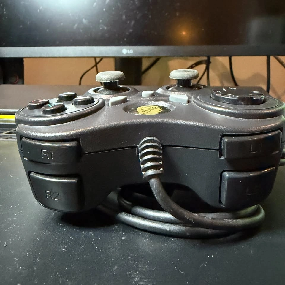 Pelican Wired PS2 Controller — Tested & Working - photo 5