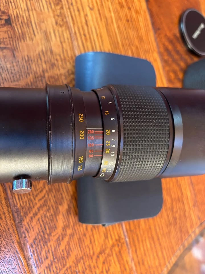 Bell and Howell Telescopic Lens - photo 3