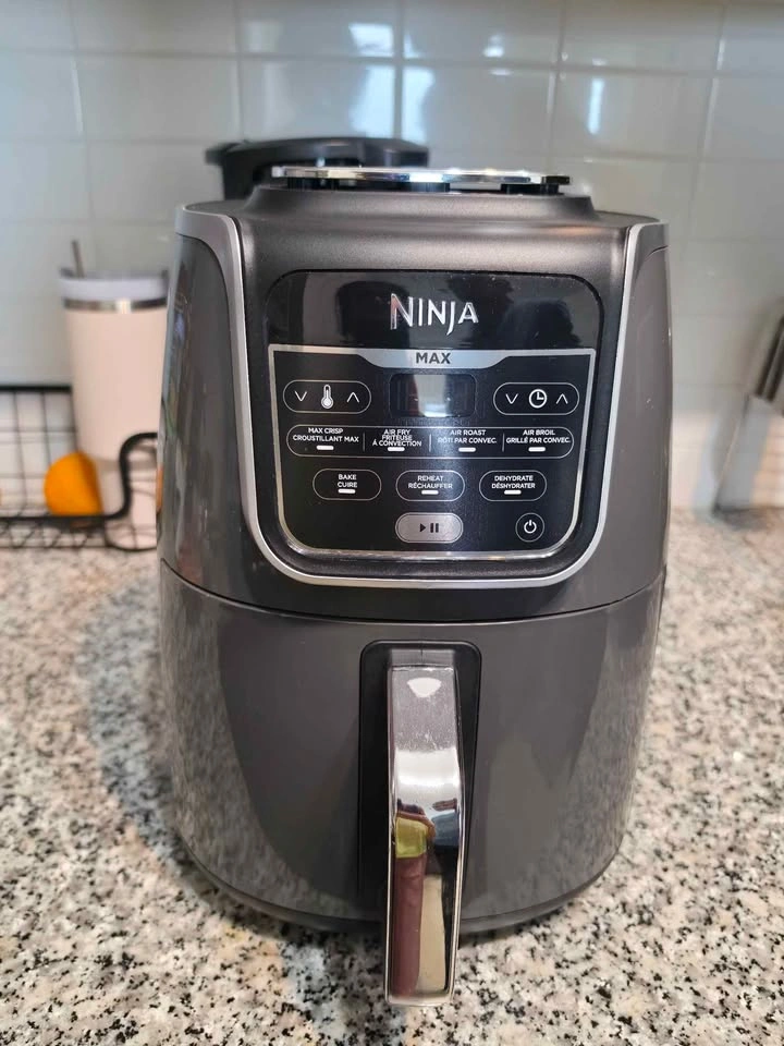 Ninja Max XL Air Fryer - 5.2L (5.5QT) - Grey - Excellent - photo 3