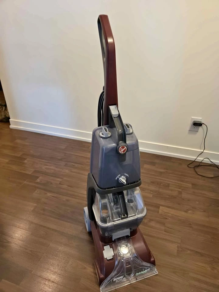 Hoover PowerScrub Deluxe Carpet & Upholstery Cleaner Machine