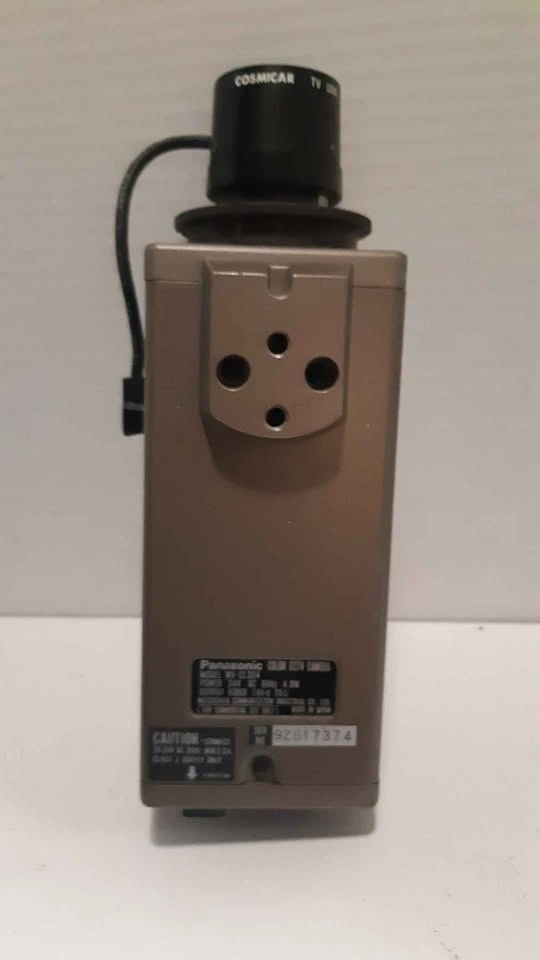 Panasonic WV-CL304 Color CCTV Camera - photo 3