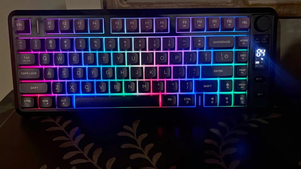 FREEWOLF M75 Wireless Gaming Keyboard Brand New
