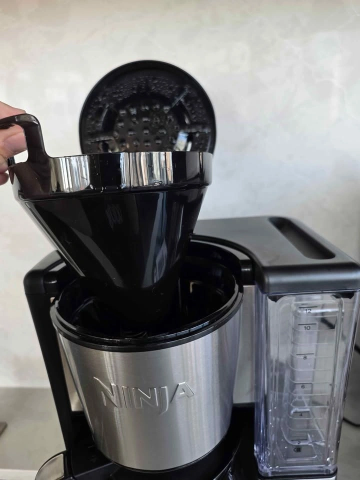 Ninja 12-Cup Programmable Coffee Brewer 2 Brew Styles - photo 3