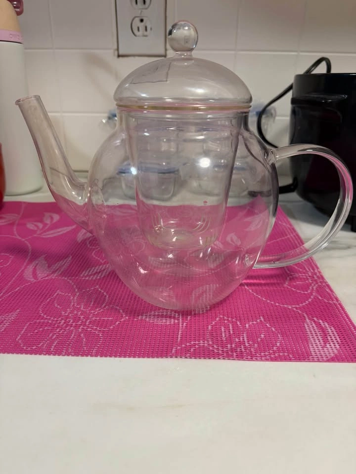 Glass teapot with infuser - photo 2