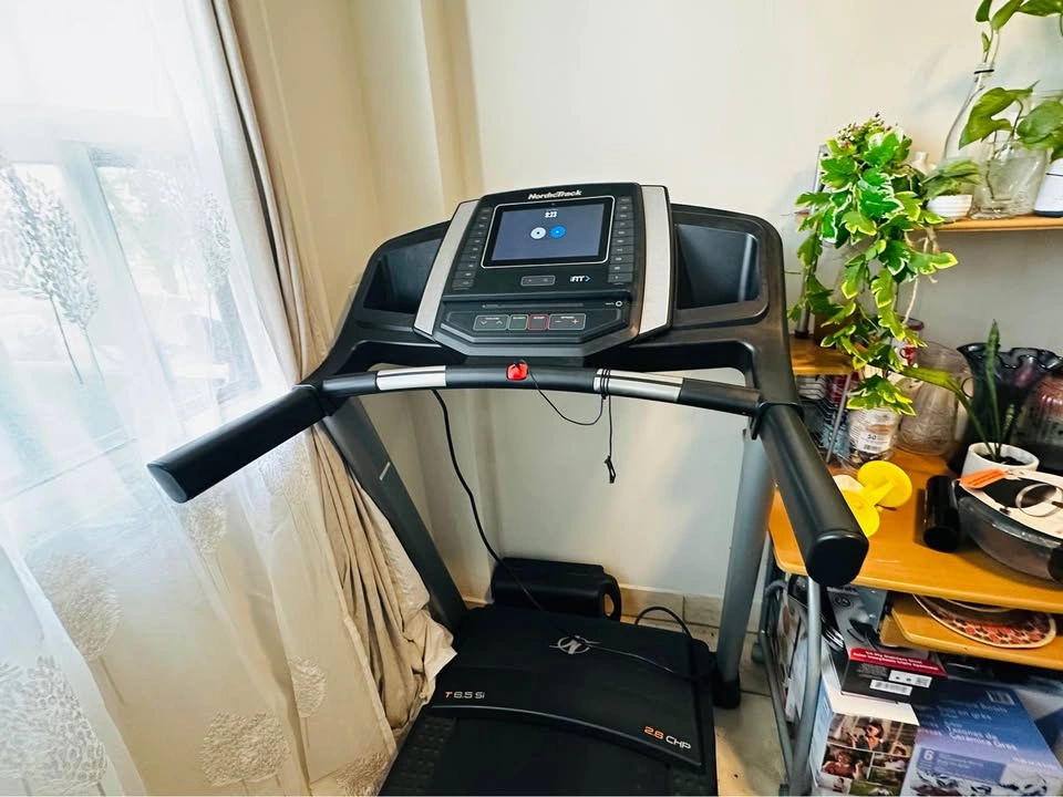 NordicTrack T 6.5 Si Treadmill - photo 3