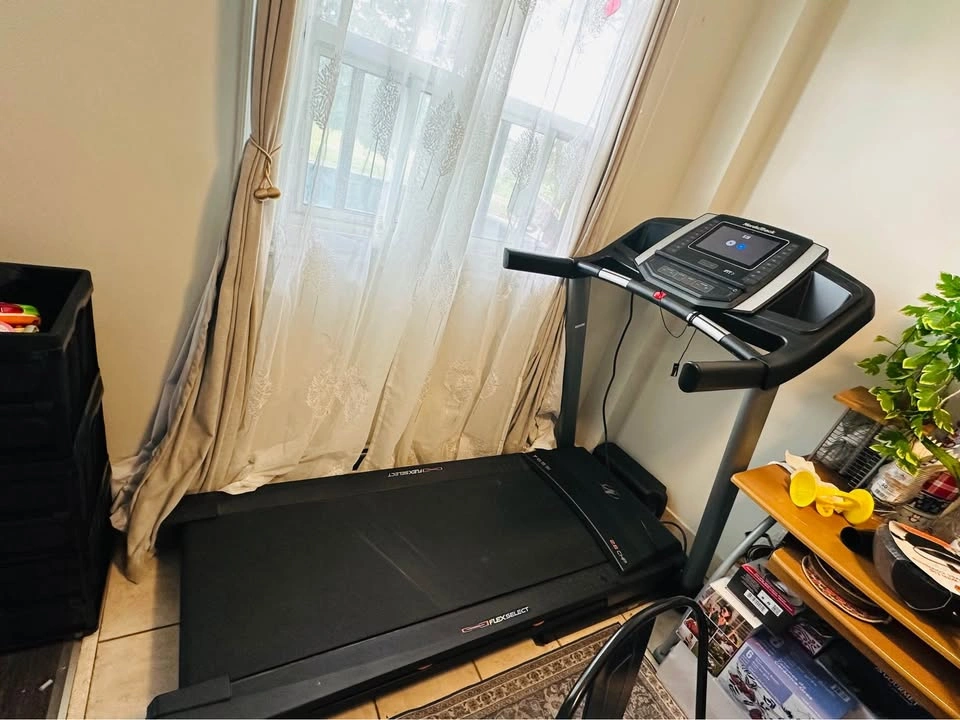 NordicTrack T 6.5 Si Treadmill - photo 4