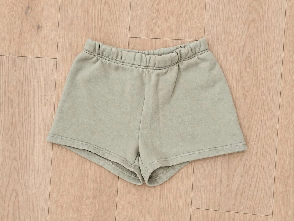 Aritzia TNA Cozy Fleece Shorts – Sage Green – Size XS