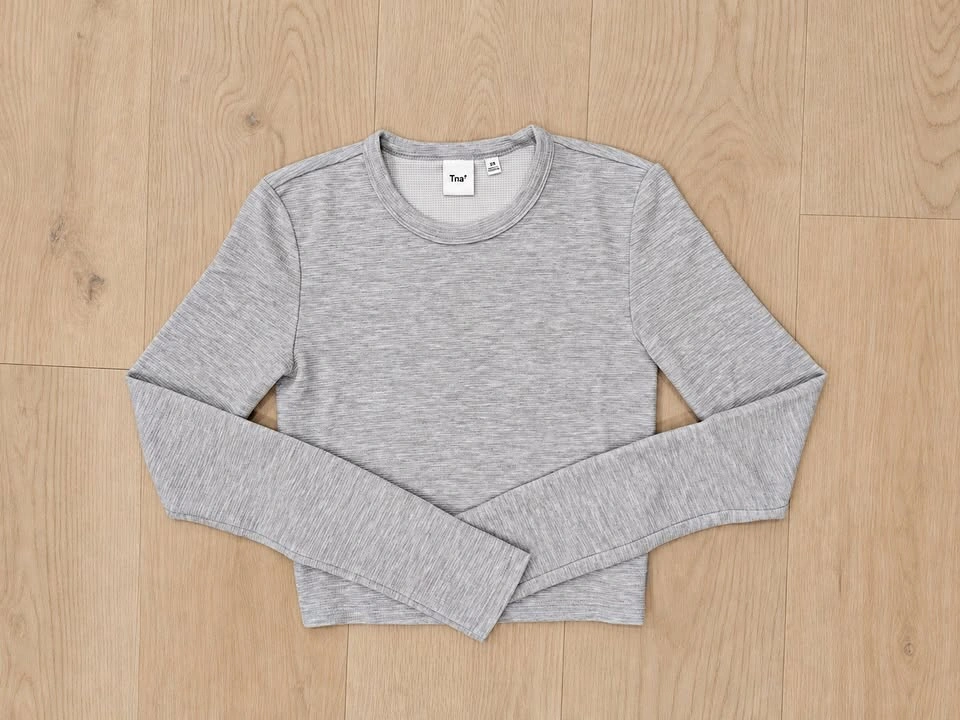 Aritzia TNA Grey Waffle-Knit Crop Top – Size XS