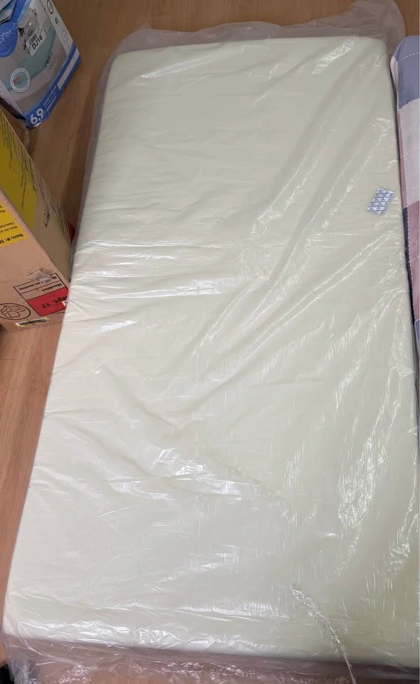 Mattress for Twin Bed - Never Used - photo 4
