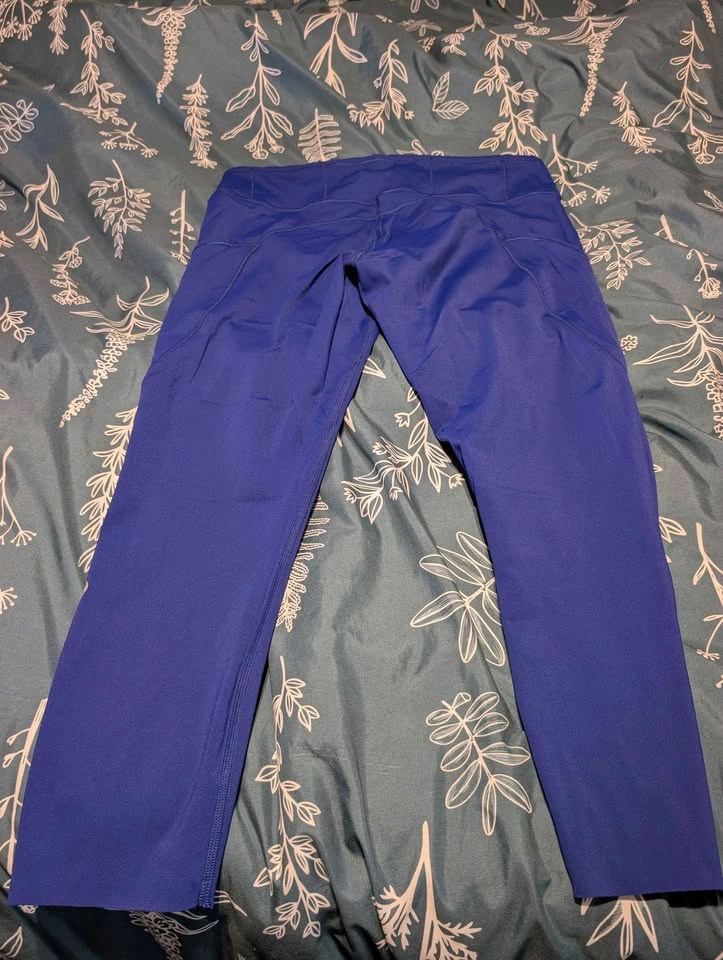Lululemon leggings - photo 2