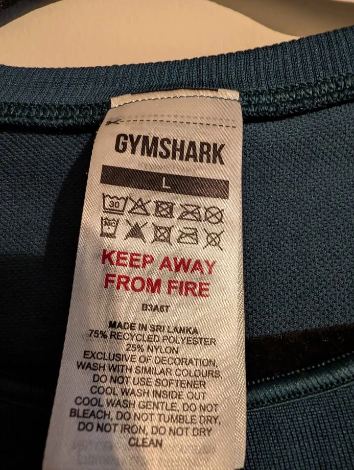 Long sleeve gym shark shirt - photo 3