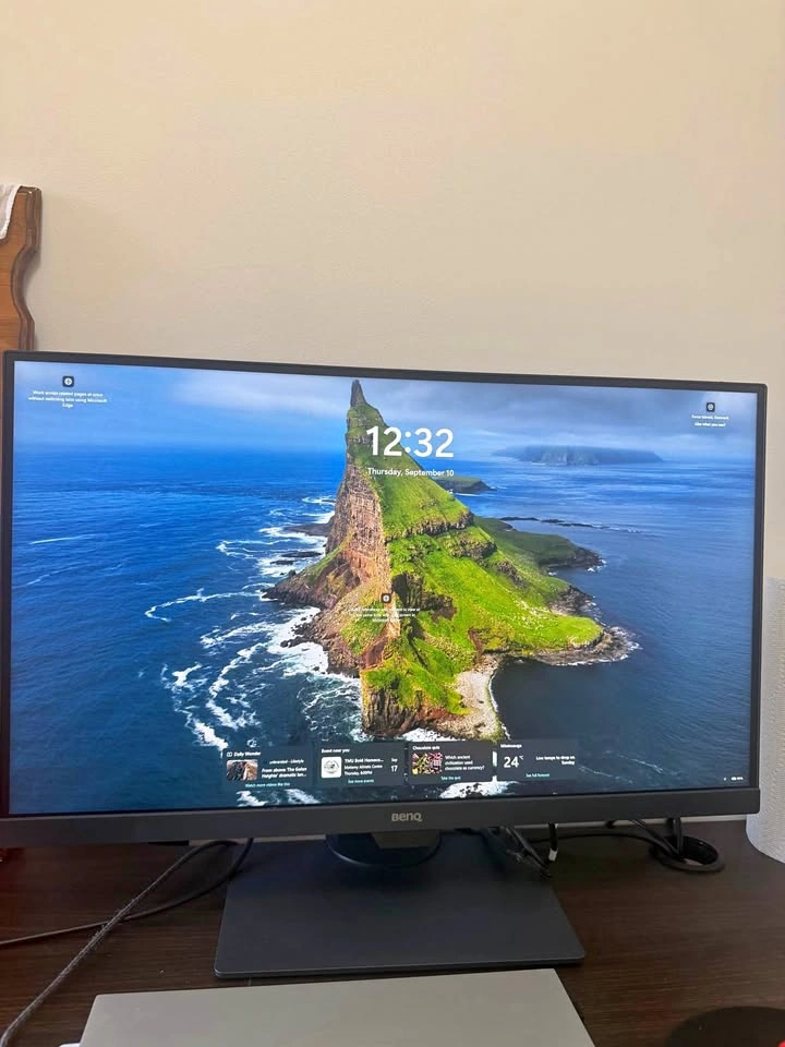 BenQ 27inch monitor