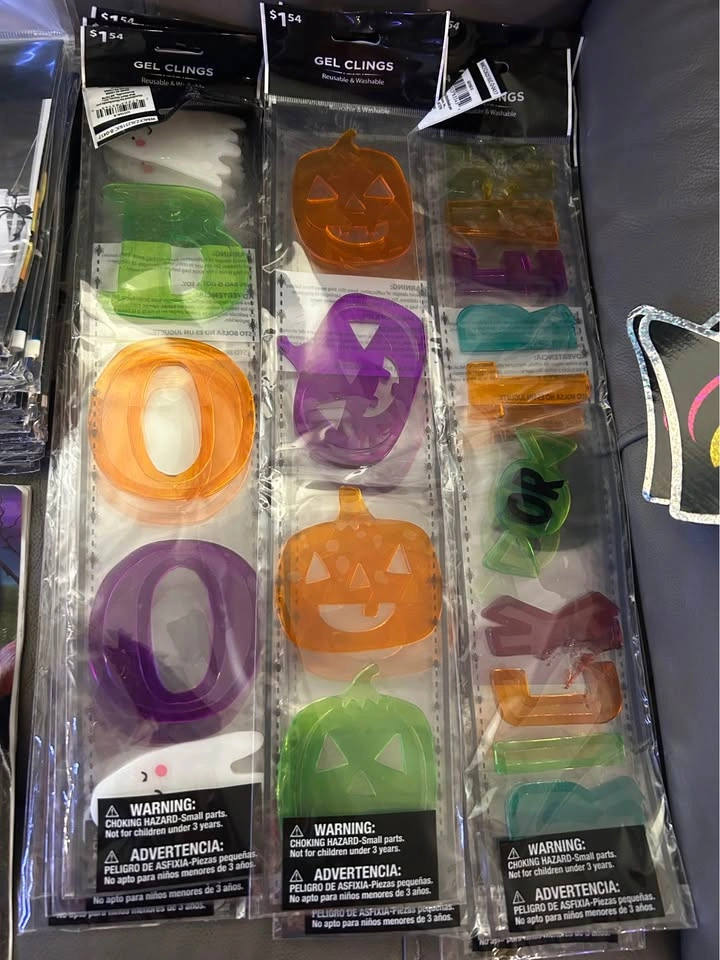 Halloween makeup and decorations - photo 4