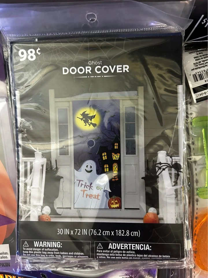 Halloween makeup and decorations - photo 5
