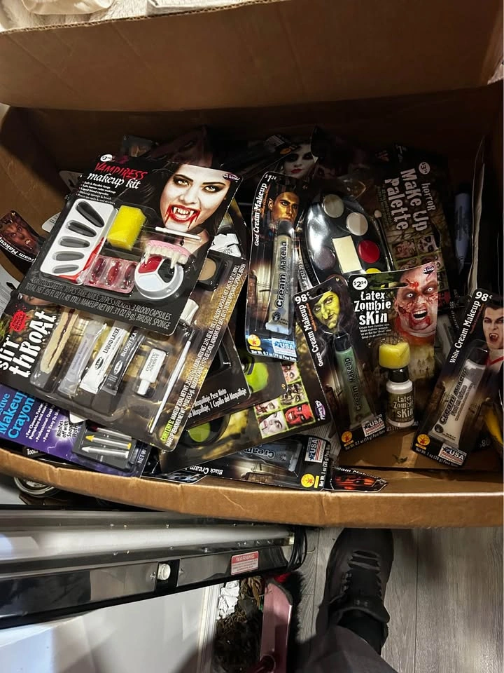 Bulk Halloween FX Makeup Lot - Brand New Packs (Fun World) - photo 2