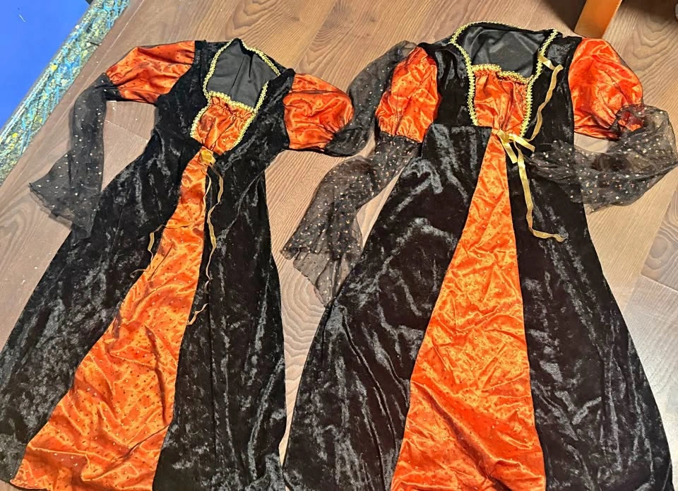 WITCH COSTUMES (kids)