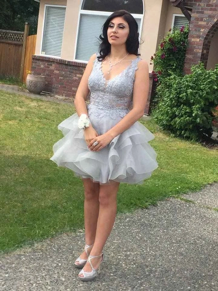 Ellie Wilde Grad Dress Size 6 - photo 3