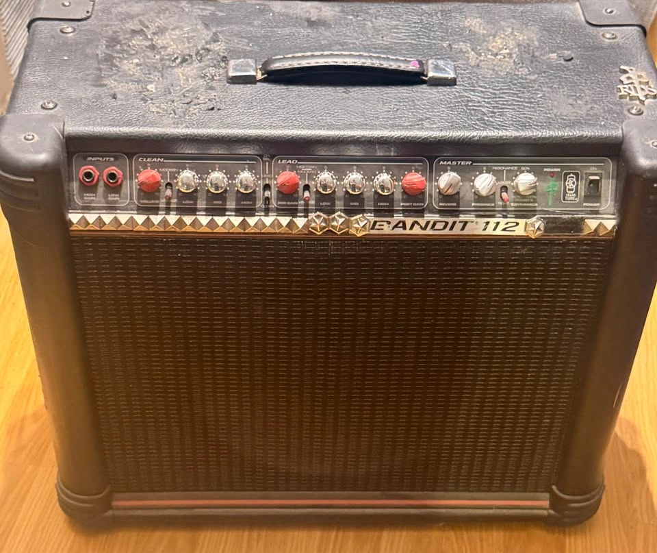 PEAVEY BANDIT 112 - photo 5