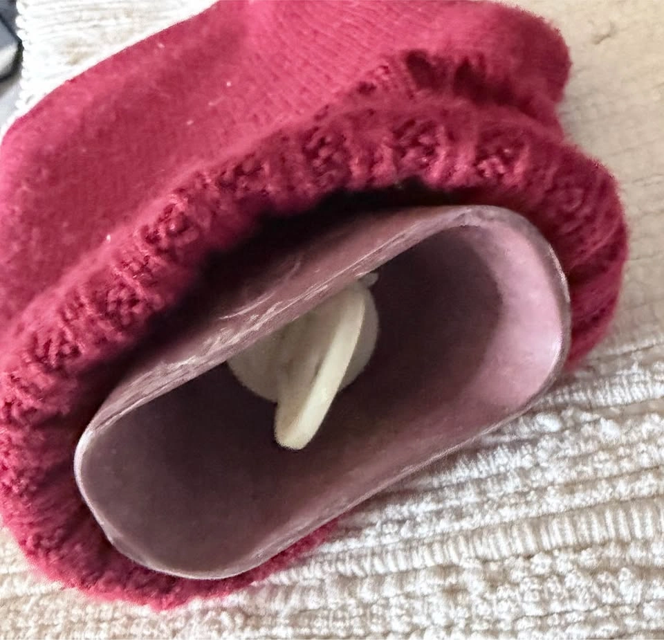HOT WATER BOTTLE - photo 3