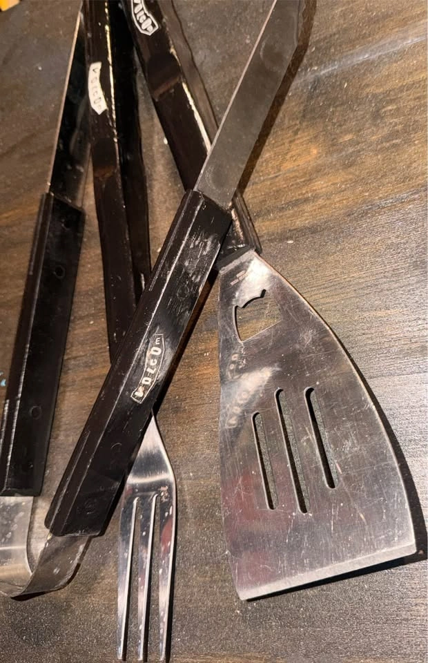 VOLCOM BBQ UTENCIL SET - photo 4