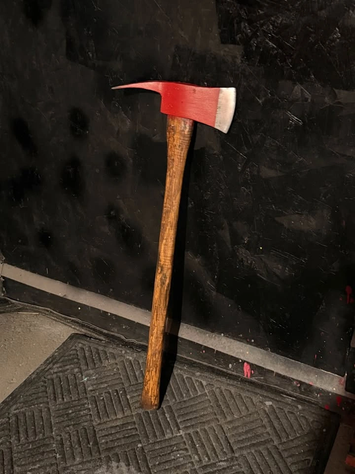 FIRE AXE 🪓