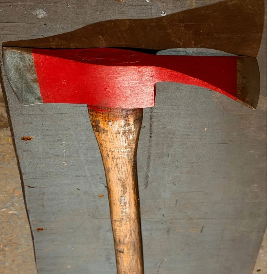 FIRE AXE 🪓 - photo 3