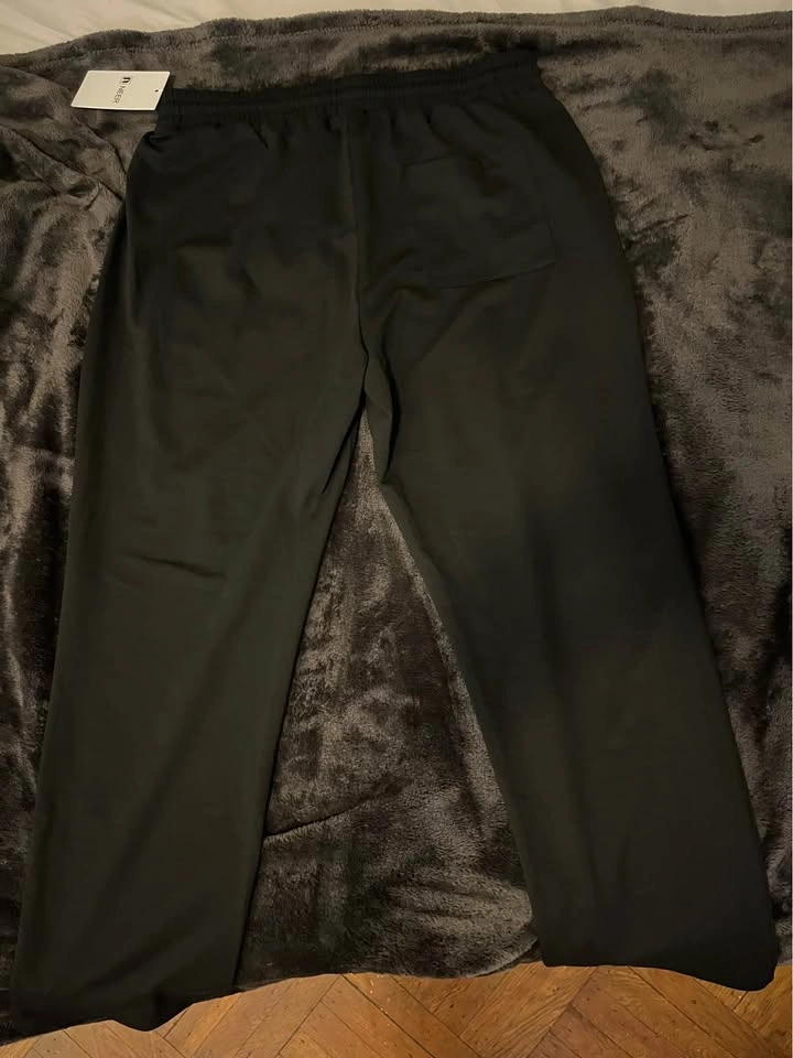 Brand New Black Wide-Leg Joggers size Large - photo 2