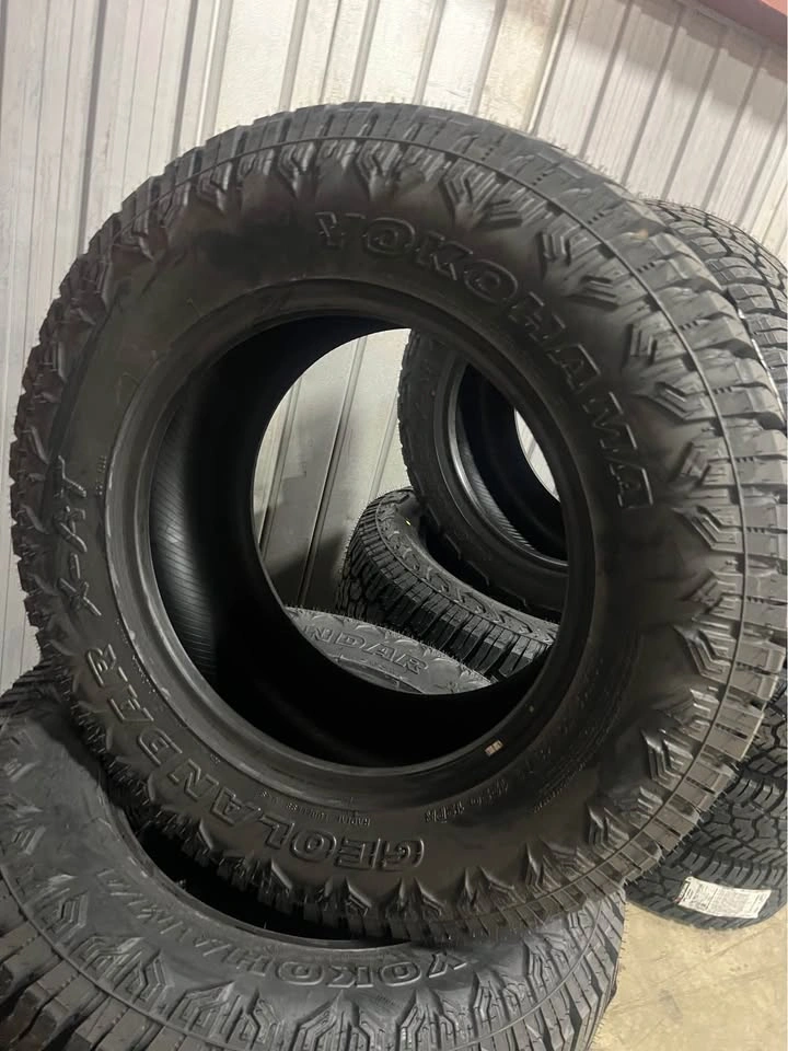 Yokohama 33x12.50R18 Geolander XAT All Terrain Tires - photo 2