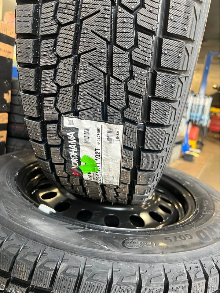 Grand Caravan Winter Tire Package 5x127 225/65/17 Yokohama - photo 3