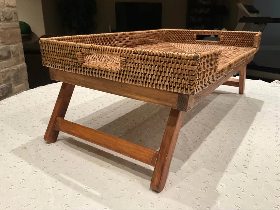 Rattan Breakfast Tray With Foldable Wooden Legs - photo 4