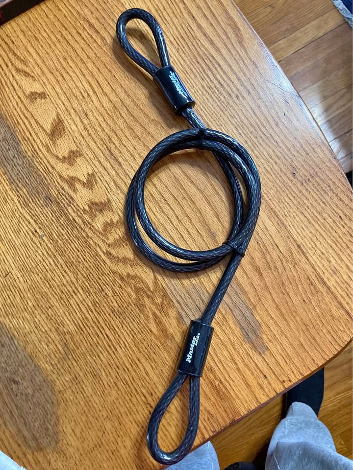 Available Masterlock cable, NO LOCK Jeff/ portage park