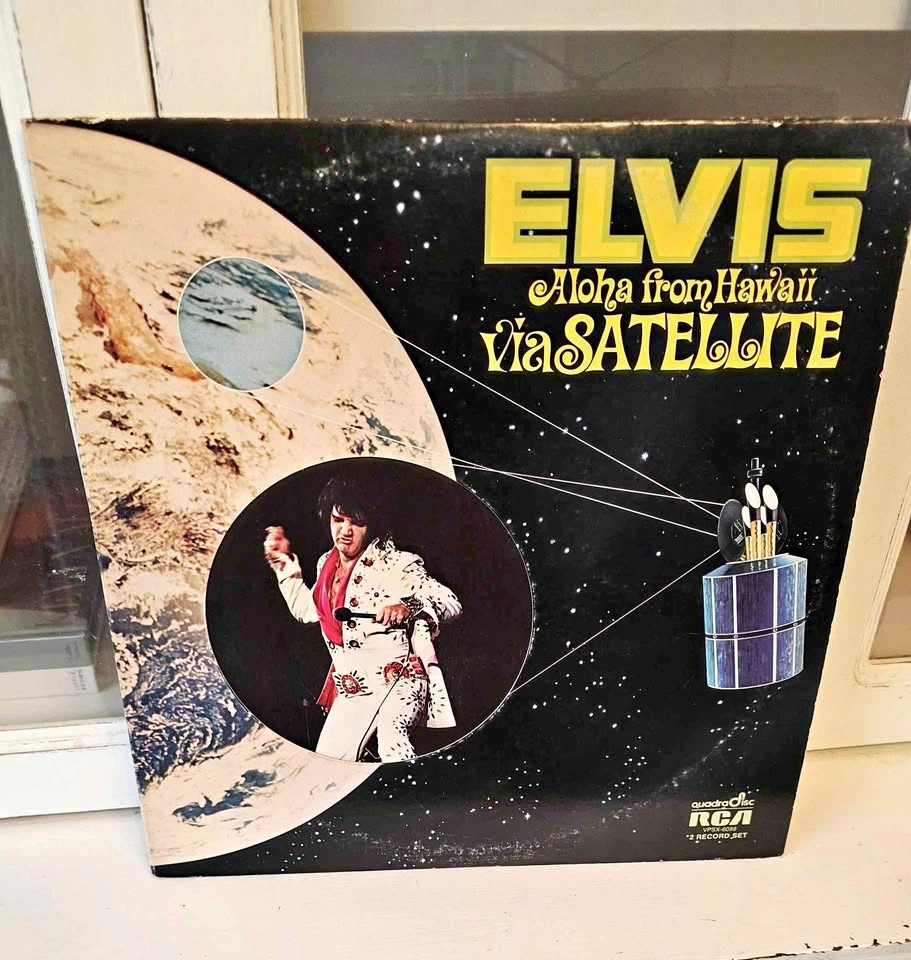Vintage 1973 Elvis Presley: Aloha From Hawaii 2-LP Vinyl