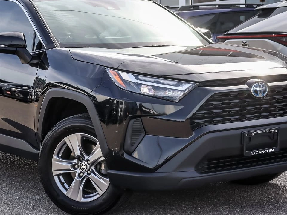 2023 Toyota RAV4 Hybrid XLE AWD - photo 2