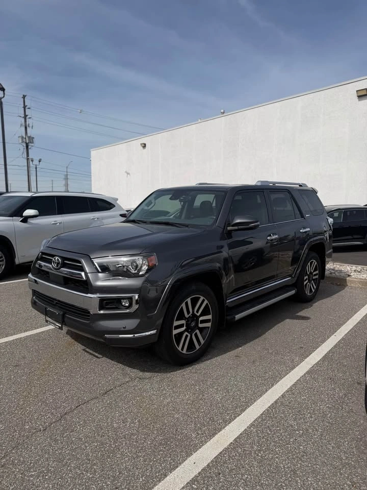 2022 Toyota 4Runner - photo 2