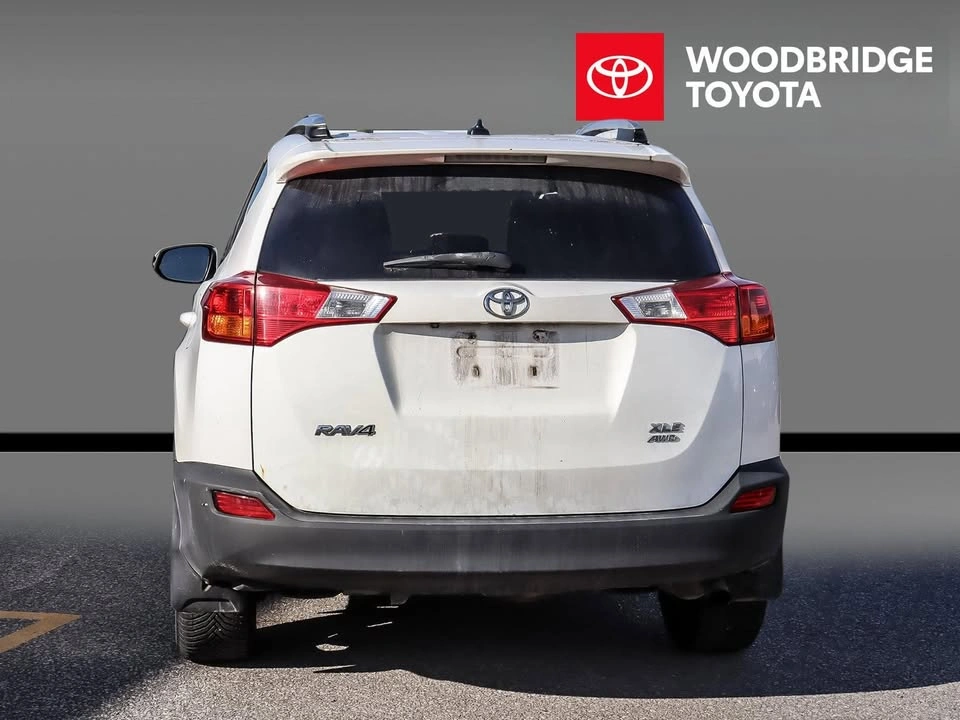 2015 Toyota RAV4 - photo 5