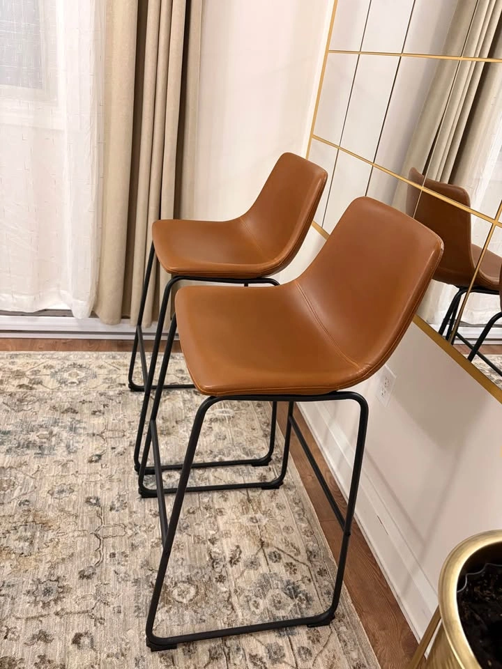 Brand New Set of 2 Glamour Home Faux Leather Counter Stools - photo 3