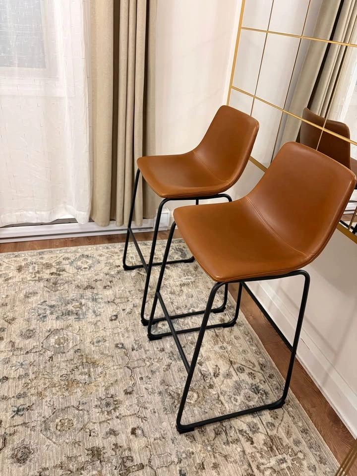 Brand New Set of 2 Glamour Home Faux Leather Counter Stools - photo 5