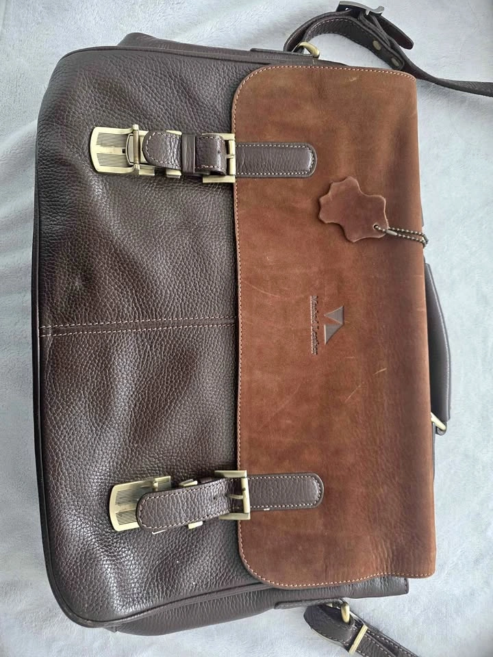 Mash'had Real Leather 100% laptop/Books shoulder bag