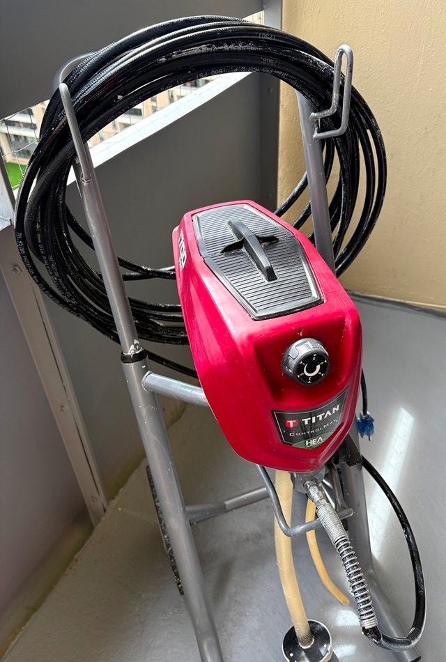 TITAN Controlmax 1700 Pro Airless Sprayer - photo 5