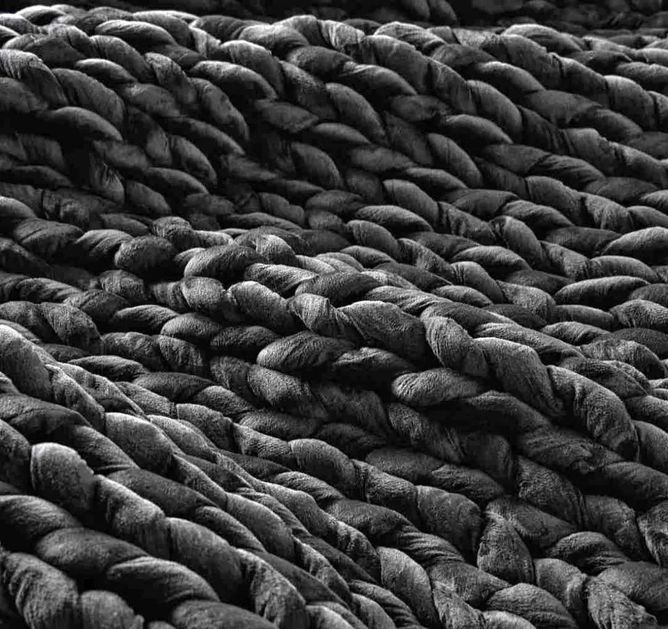 HUSH Knit Weighted Blanket