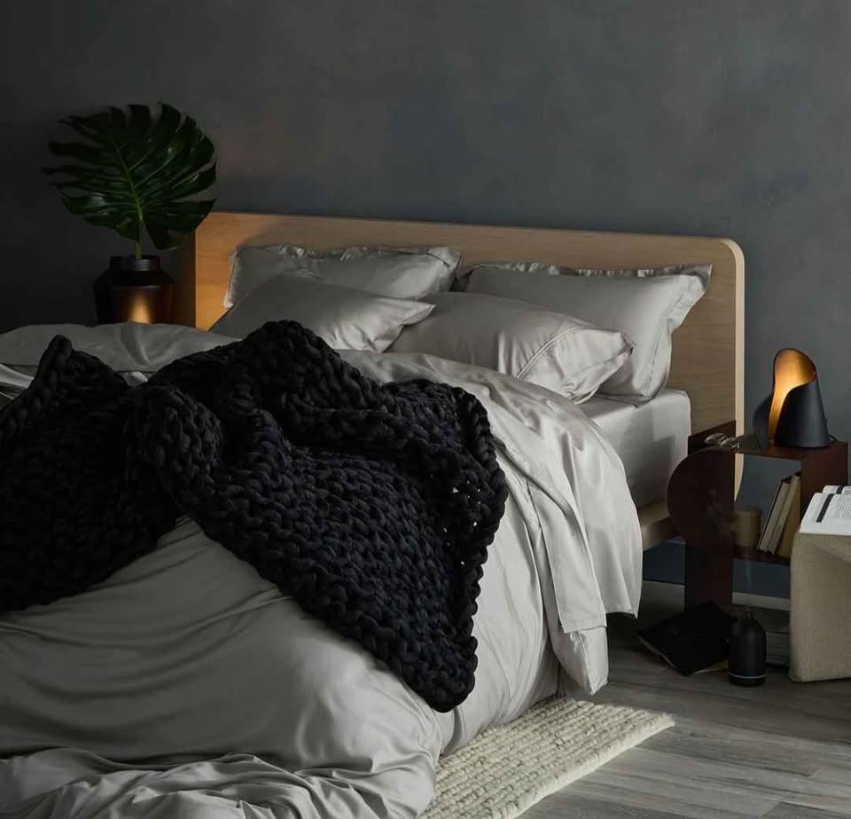 HUSH Knit Weighted Blanket - photo 2