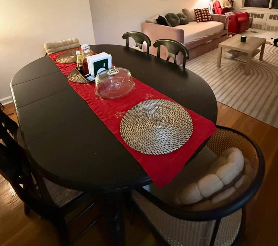 Large black extendable 6-person dining table & chairs - photo 2
