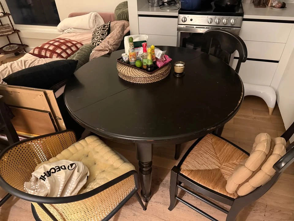 Large black extendable 6-person dining table & chairs - photo 3