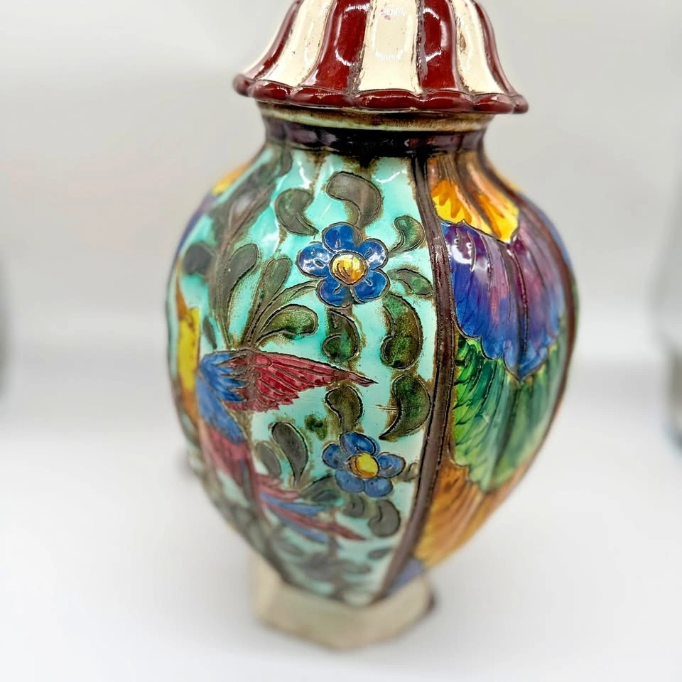 Vintage Italian Majolica Sgraffito Ceramic Lamp - photo 2