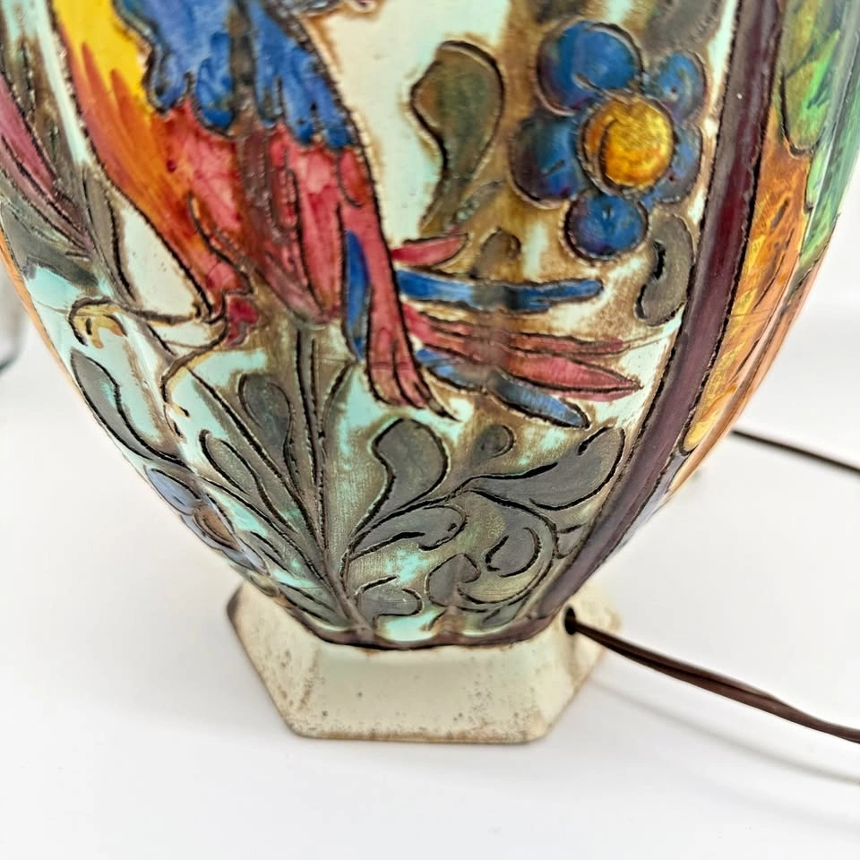 Vintage Italian Majolica Sgraffito Ceramic Lamp - photo 4