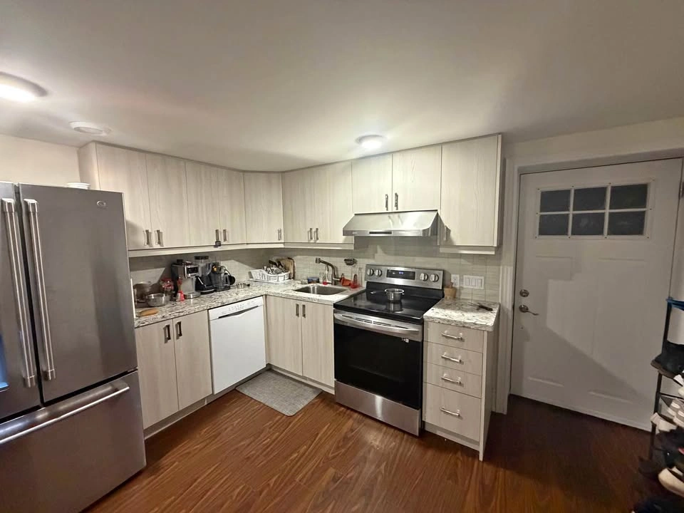 Private room for rent