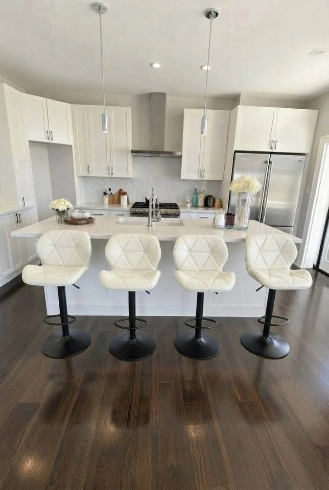 Stylish Bar Stools. Sale
