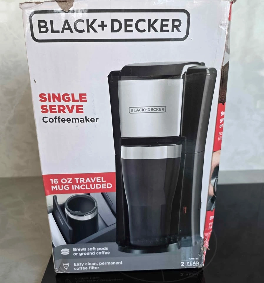 BLACK AND DECKER SINGLE SERVE COFFEE MAKER WITH 16 OZ TRAVEL MUG - photo 3